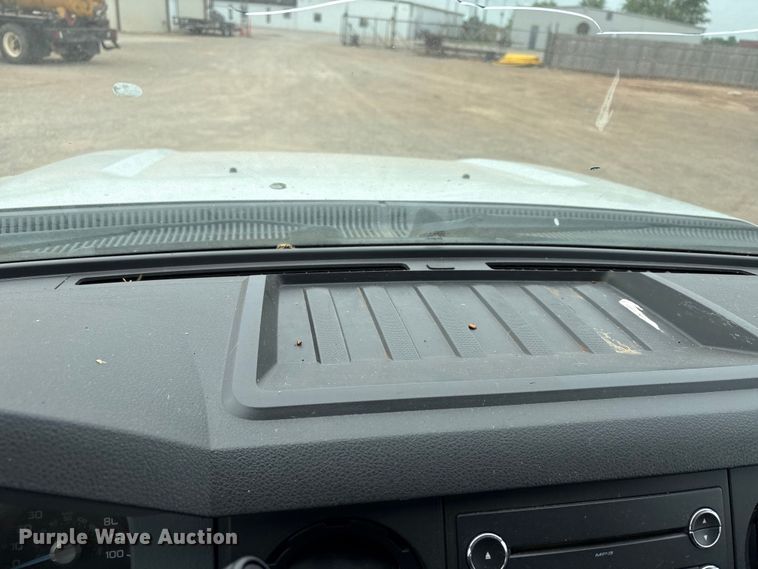 image for item EW0069 2016 Ford F-350 Ext. Cab pickup truck cab and chassis