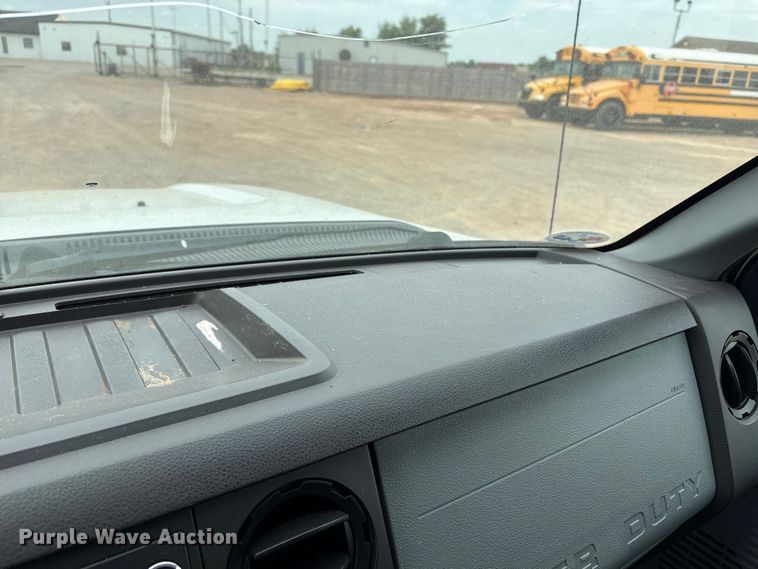 image for item EW0069 2016 Ford F-350 Ext. Cab pickup truck cab and chassis