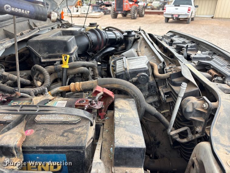 image for item EW0069 2016 Ford F-350 Ext. Cab pickup truck cab and chassis