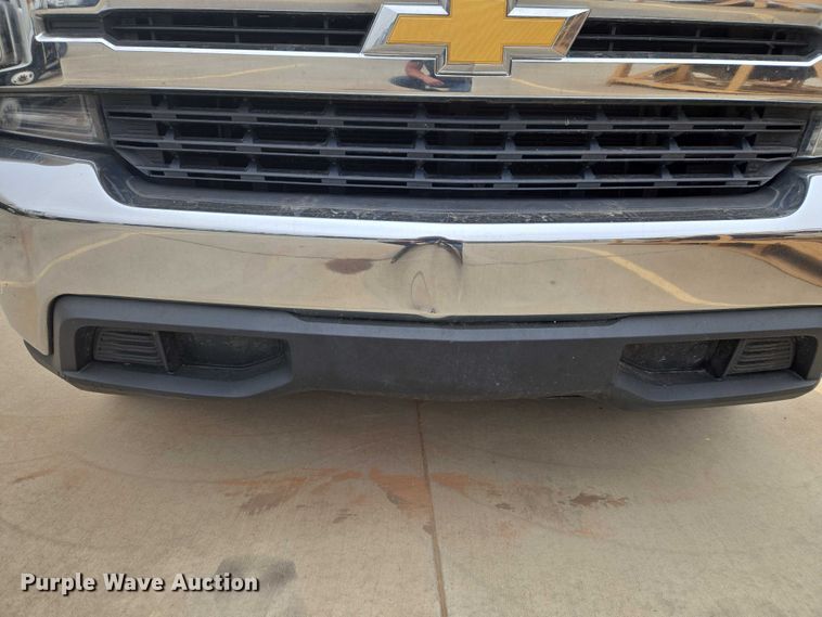 image for item EW0088 2019 Chevrolet Silverado 1500 Crew Cab pickup truck