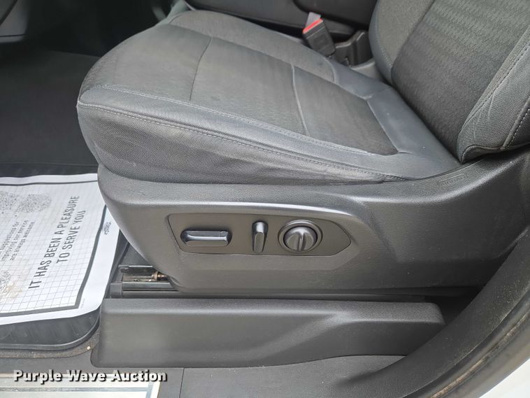 image for item EW0088 2019 Chevrolet Silverado 1500 Crew Cab pickup truck