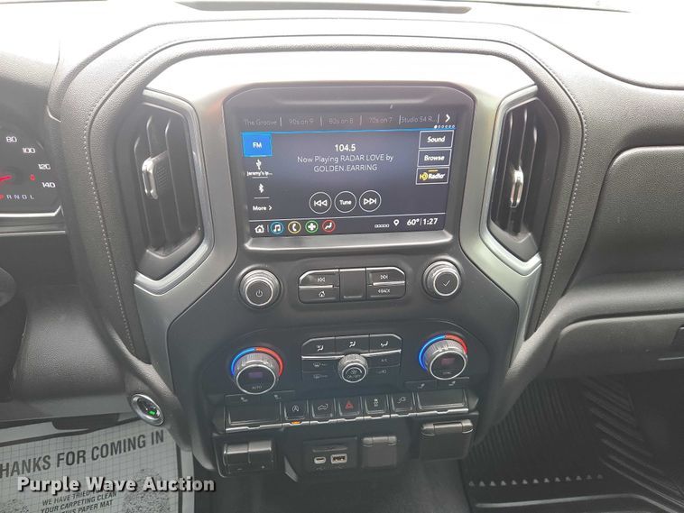 image for item EW0088 2019 Chevrolet Silverado 1500 Crew Cab pickup truck