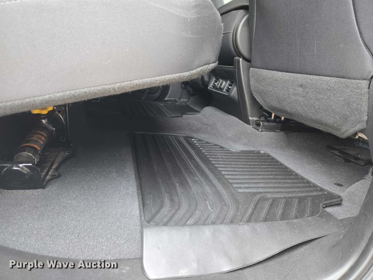 image for item EW0088 2019 Chevrolet Silverado 1500 Crew Cab pickup truck