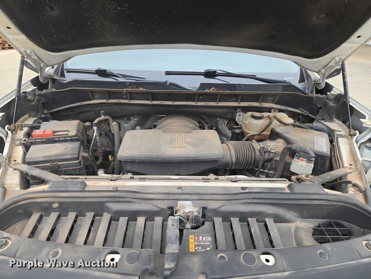 image for item EW0088 2019 Chevrolet Silverado 1500 Crew Cab pickup truck