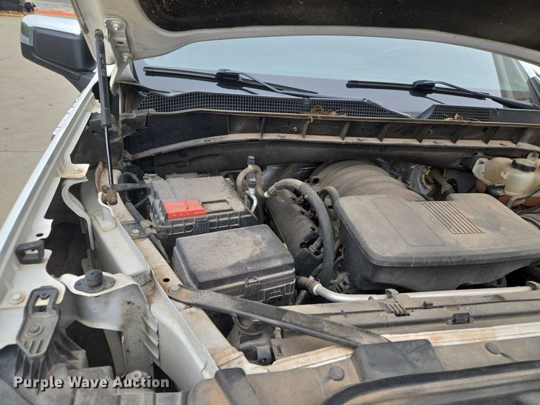 image for item EW0088 2019 Chevrolet Silverado 1500 Crew Cab pickup truck