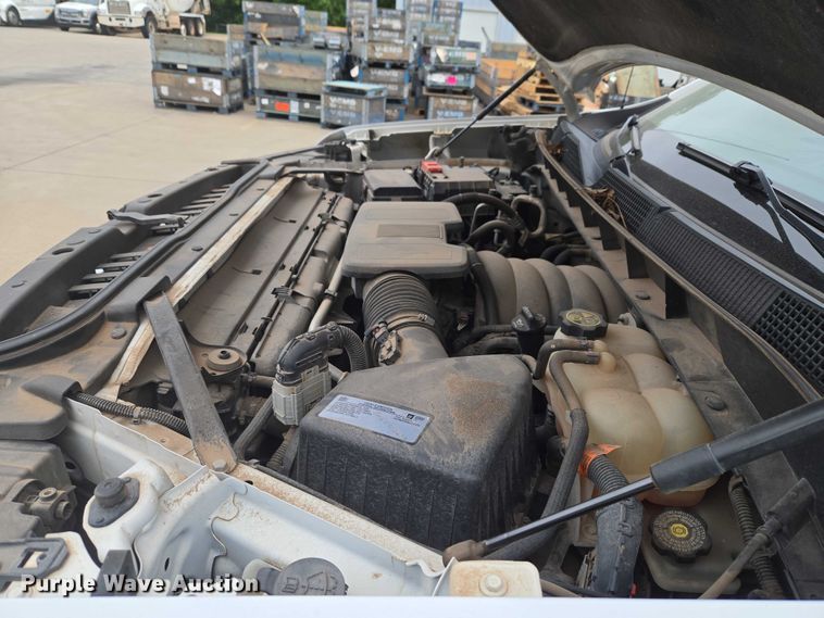 image for item EW0088 2019 Chevrolet Silverado 1500 Crew Cab pickup truck