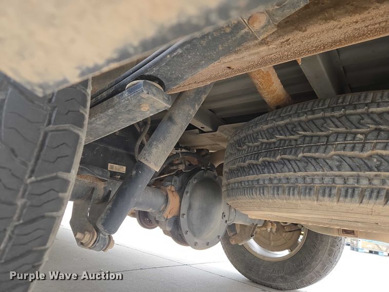 image for item EW0088 2019 Chevrolet Silverado 1500 Crew Cab pickup truck