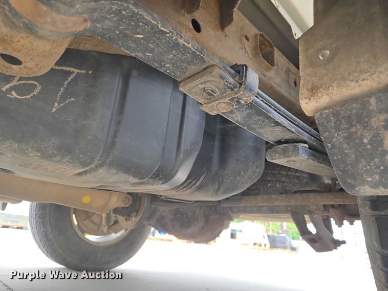 image for item EW0088 2019 Chevrolet Silverado 1500 Crew Cab pickup truck