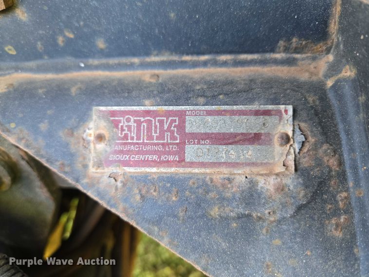 image for item EW0121 2012 International 7400 hook lift truck