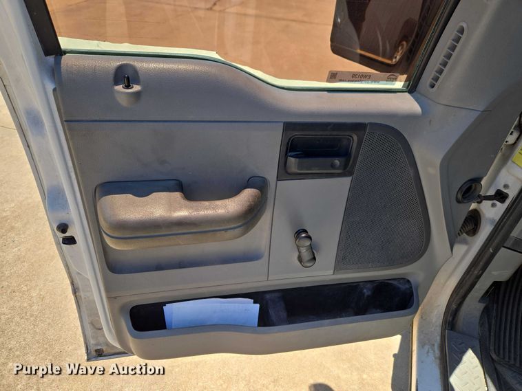 image for item EW0139 2008 Ford F150 pickup truck