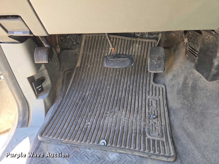 image for item EW0139 2008 Ford F150 pickup truck