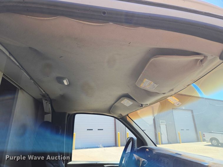 image for item EW0140 2003 Chevrolet Express utility van