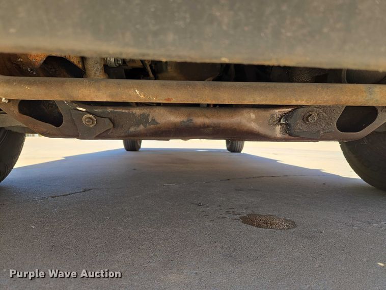 image for item EW0140 2003 Chevrolet Express utility van