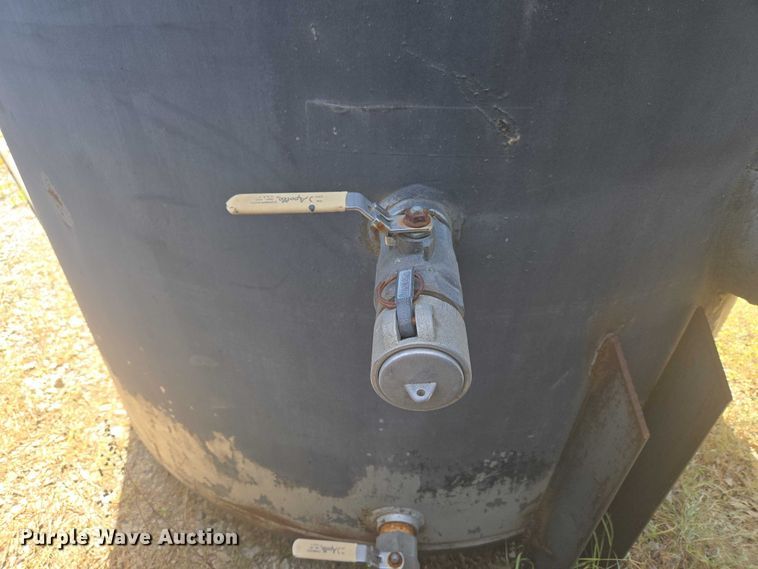 image for item EW0146 Oil tank
