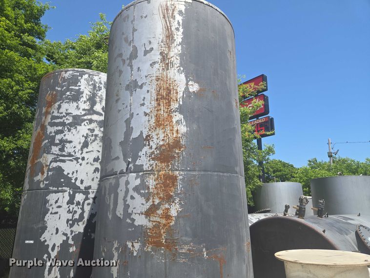 image for item EW0146 Oil tank