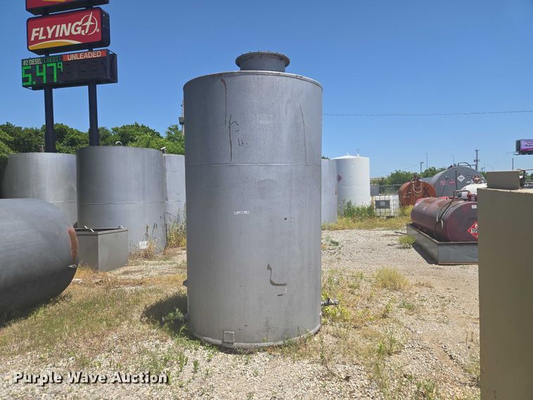 image for item EW0149 Oil tank