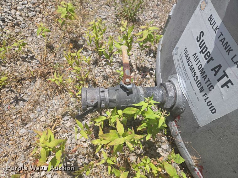 image for item EW0149 Oil tank