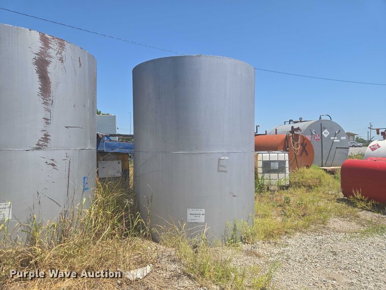 image for item EW0150 Oil tank