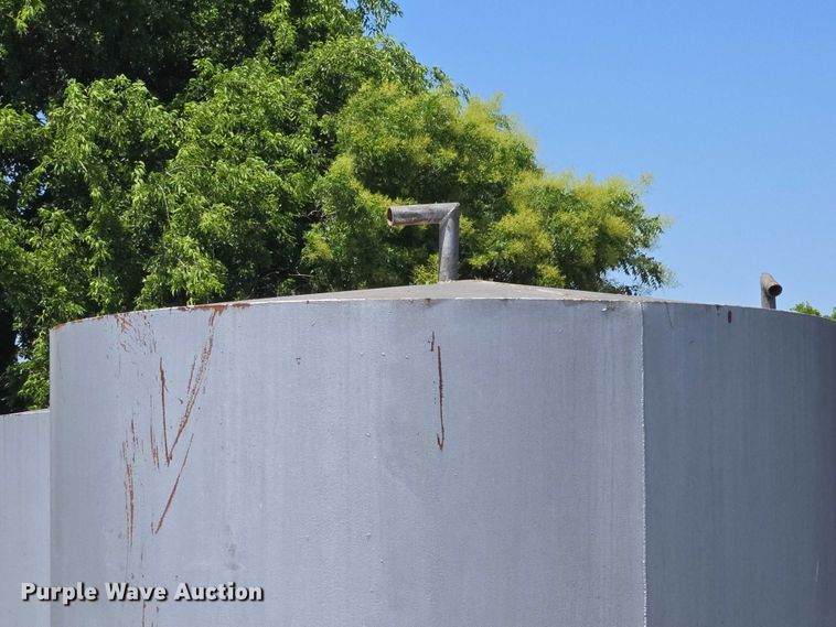 image for item EW0150 Oil tank