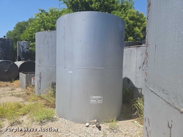 image for item EW0151 Oil tank