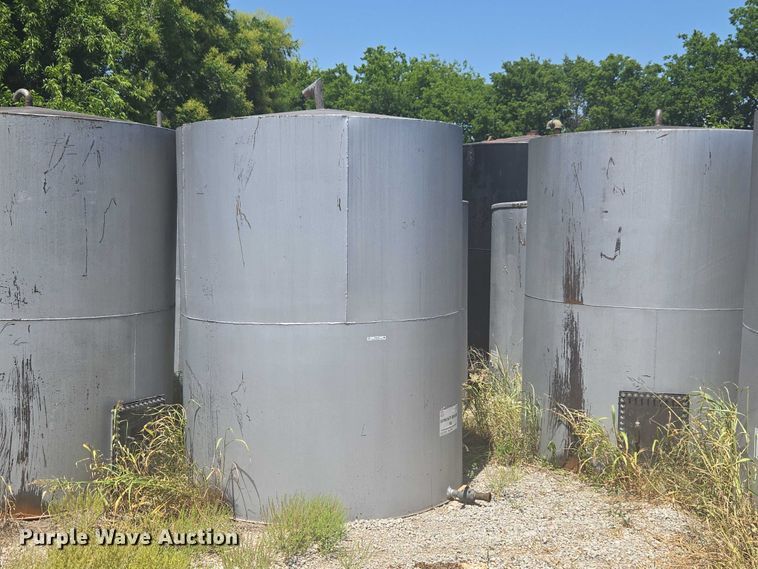 image for item EW0151 Oil tank