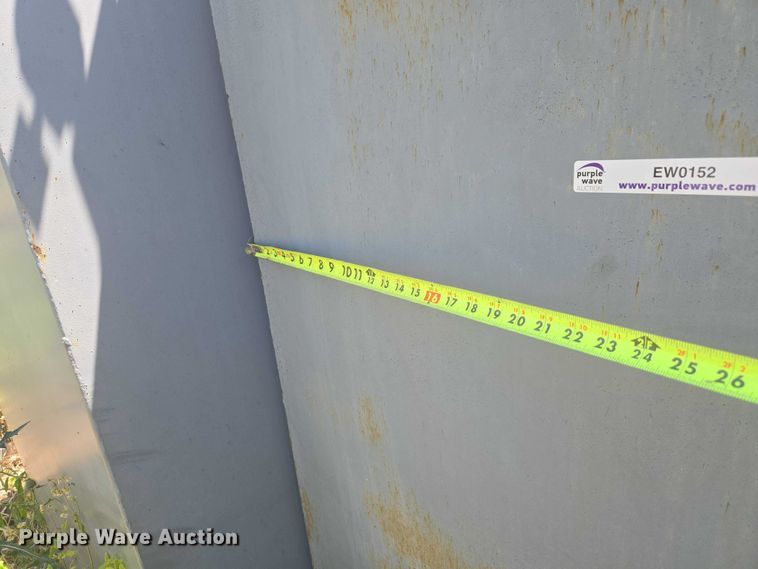 image for item EW0152 Oil tank