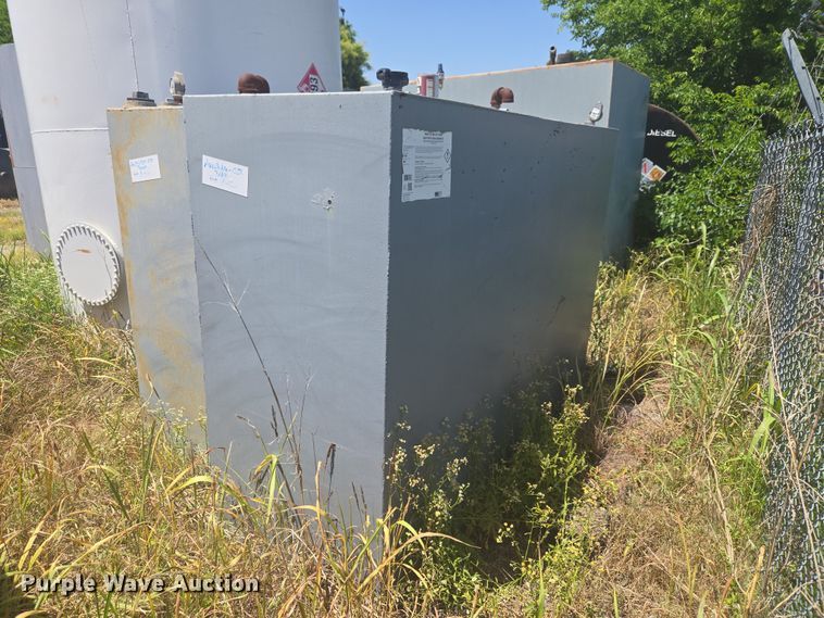 image for item EW0153 Oil tank
