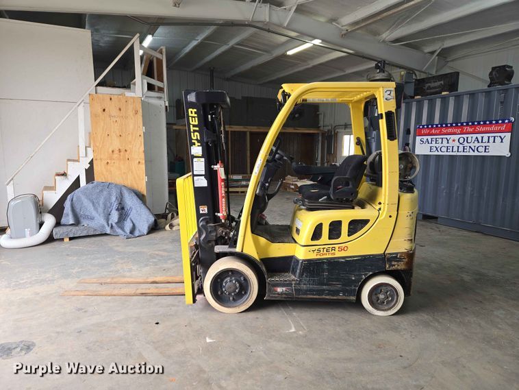 image for item EW0176 2020 Hyster S50FT forklift