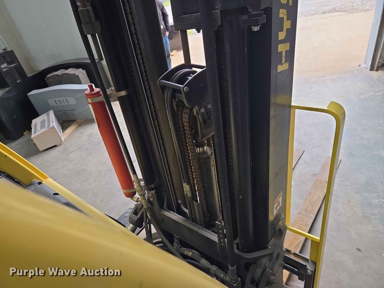 image for item EW0176 2020 Hyster S50FT forklift