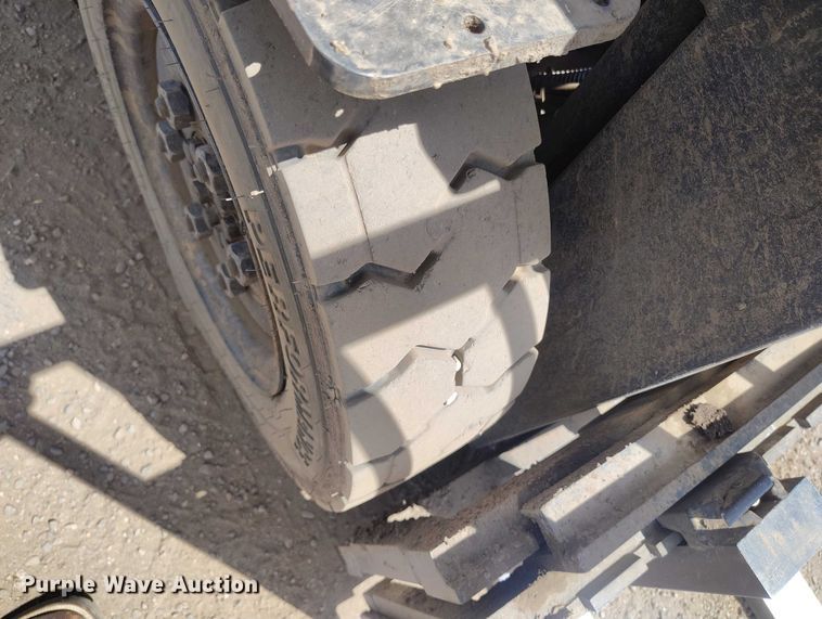 image for item EW1004 2019 Doosan G25-7 forklift