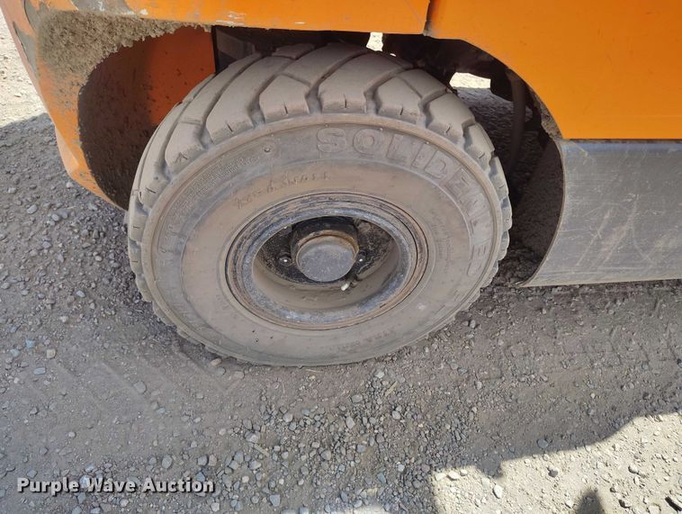 image for item EW1004 2019 Doosan G25-7 forklift
