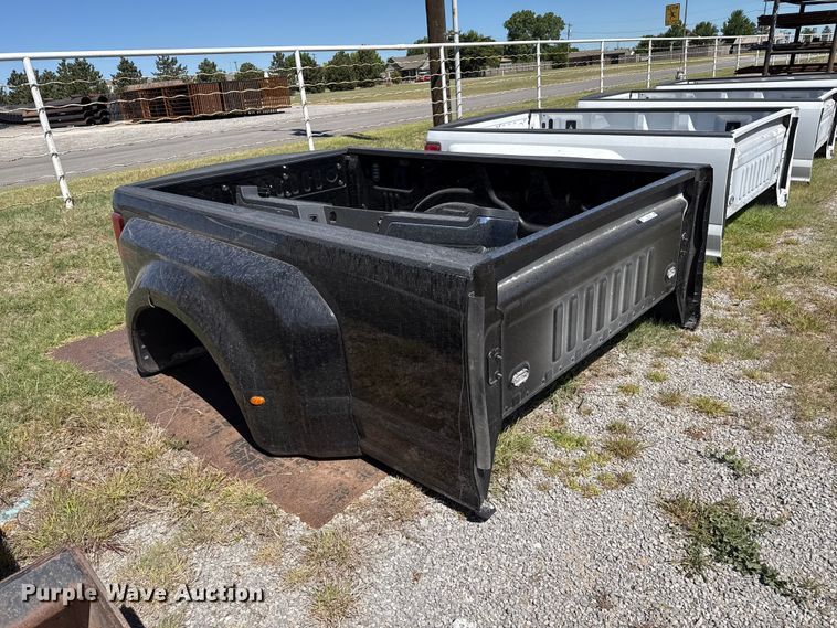 image for item EW4538 Ford pickup truck bed