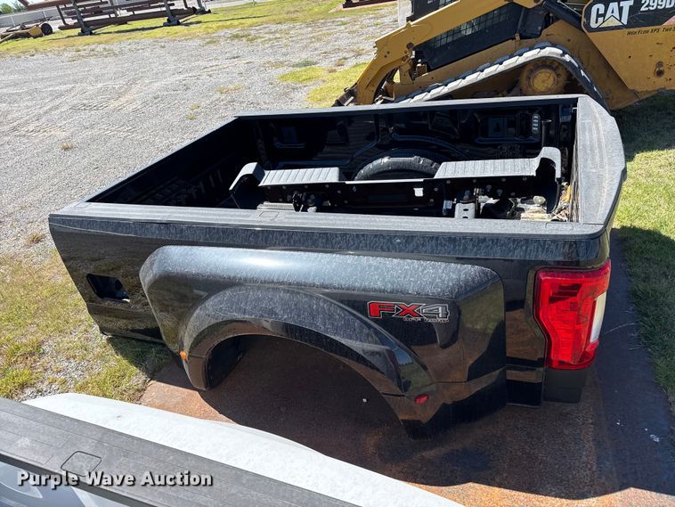 image for item EW4538 Ford pickup truck bed