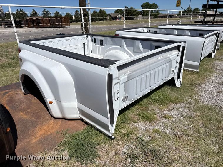 image for item EW4539 Ford pickup truck bed