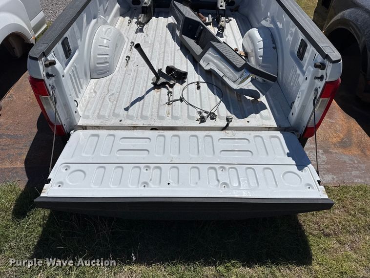 image for item EW4539 Ford pickup truck bed