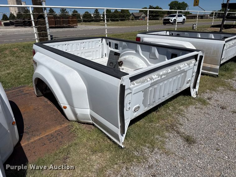 image for item EW4540 Ford pickup truck bed