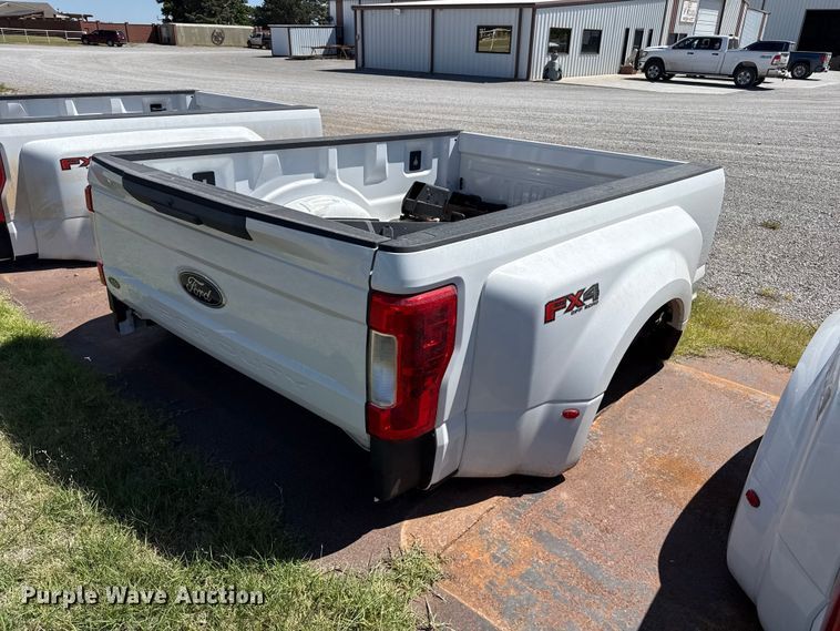 image for item EW4540 Ford pickup truck bed