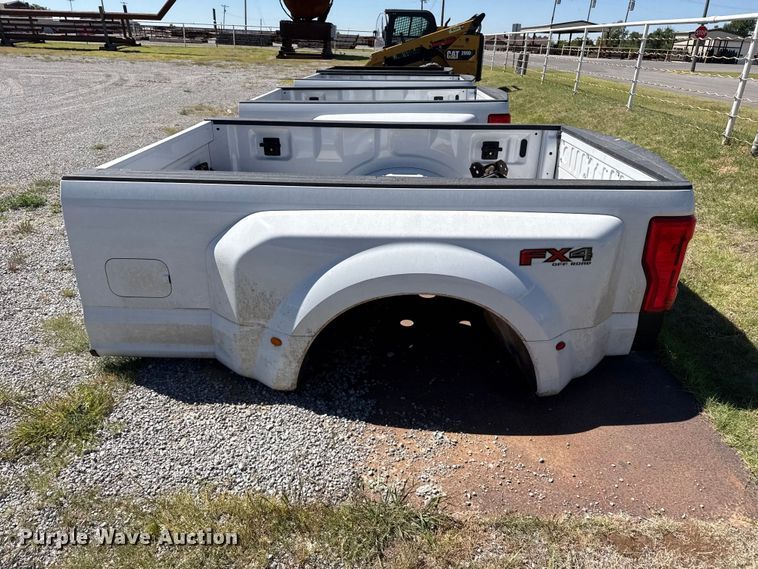 image for item EW4541 Ford pickup truck bed