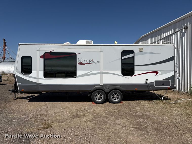 image for item EW4582 2011 Mesa Ridge MR243F camper