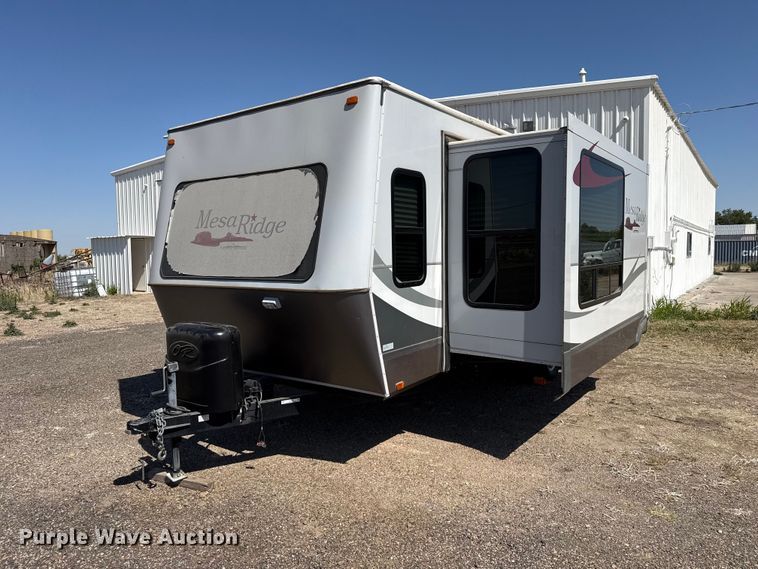 image for item EW4582 2011 Mesa Ridge MR243F camper