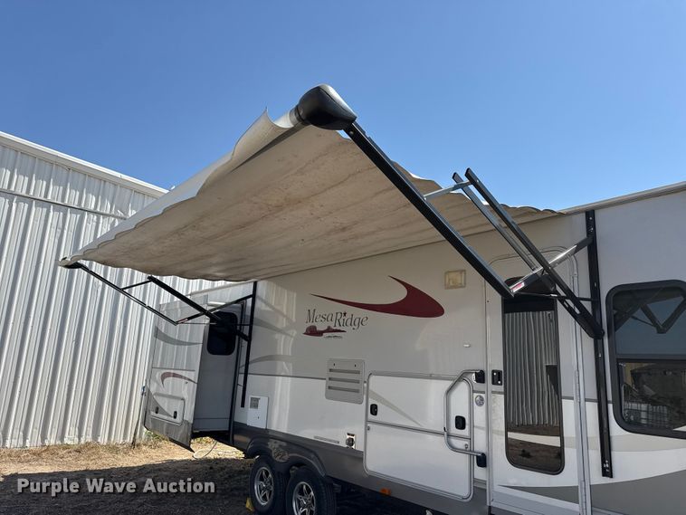 image for item EW4582 2011 Mesa Ridge MR243F camper