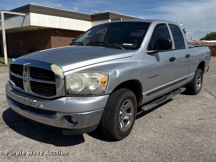 image for item EW4593 2007 Dodge Ram 1500 Crew Cab pickup truck