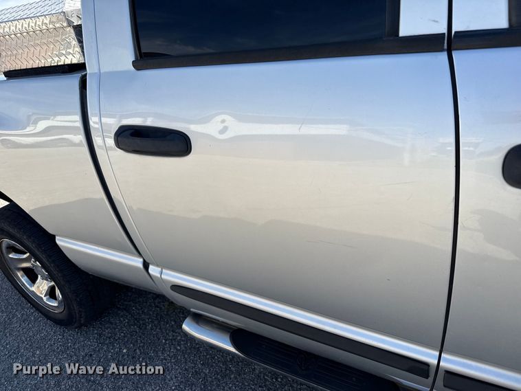image for item EW4593 2007 Dodge Ram 1500 Crew Cab pickup truck