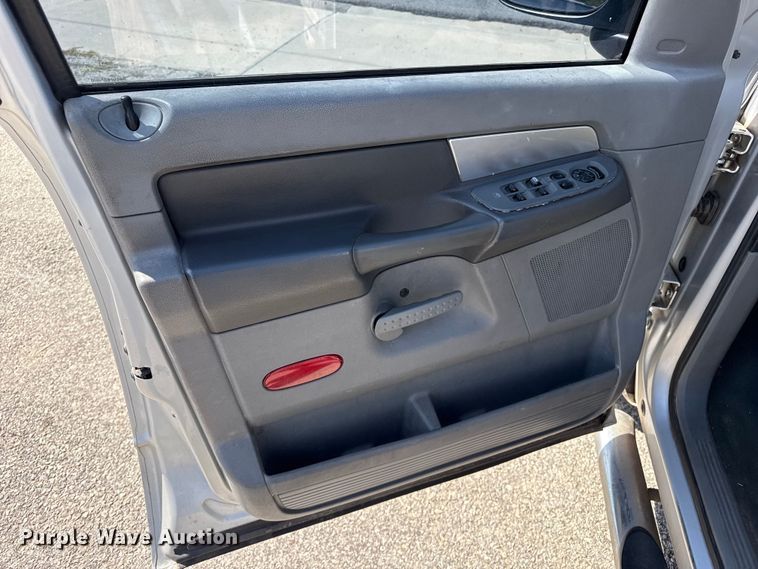 image for item EW4593 2007 Dodge Ram 1500 Crew Cab pickup truck