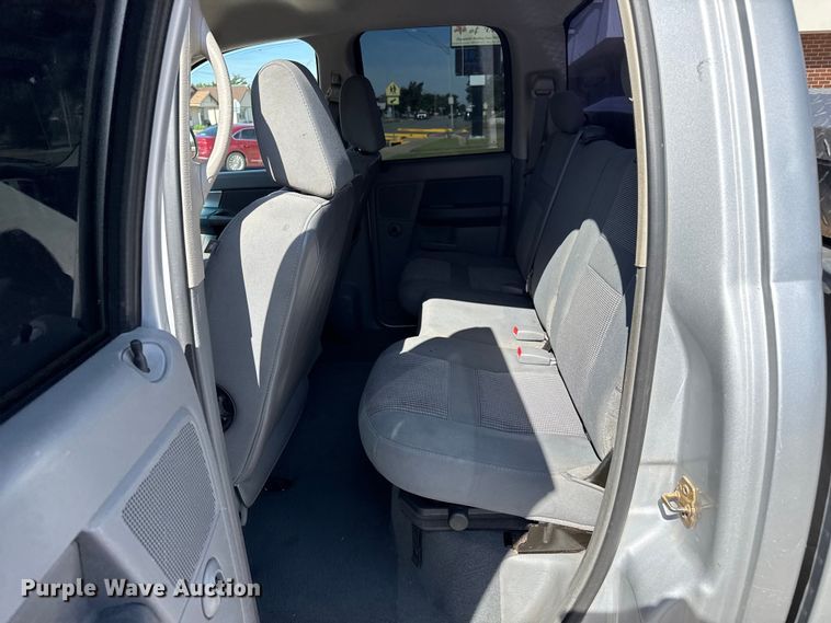 image for item EW4593 2007 Dodge Ram 1500 Crew Cab pickup truck
