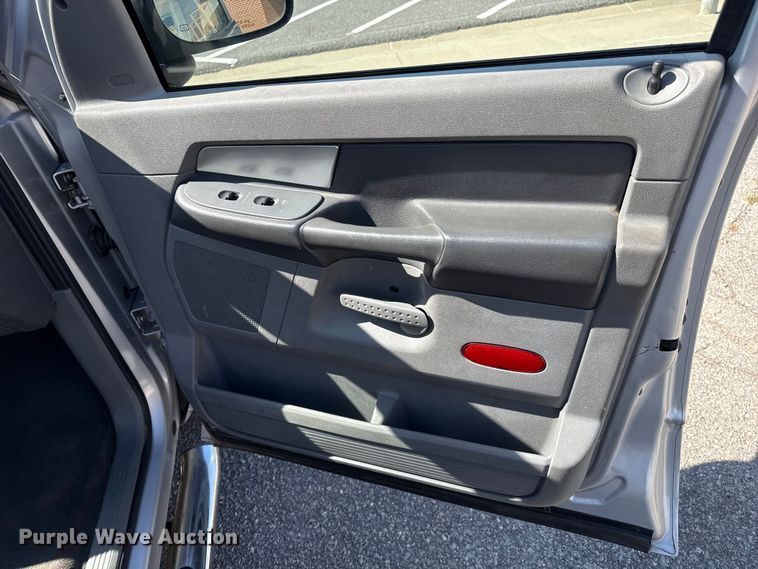 image for item EW4593 2007 Dodge Ram 1500 Crew Cab pickup truck