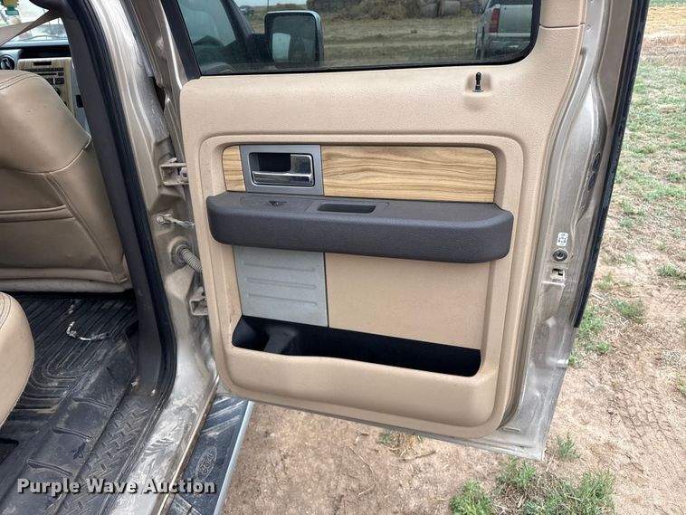 image for item FB6497 2011 Ford F150 Crew Cab pickup truck