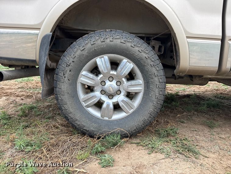 image for item FB6497 2011 Ford F150 Crew Cab pickup truck