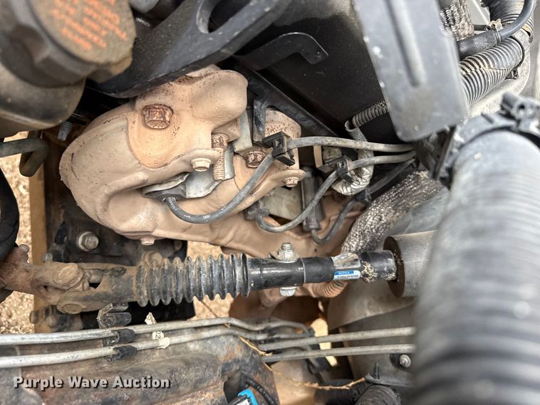 image for item FB6498 2000 Chevrolet Silverado 1500 pickup truck