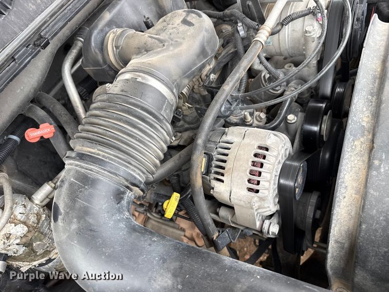 image for item FB6498 2000 Chevrolet Silverado 1500 pickup truck
